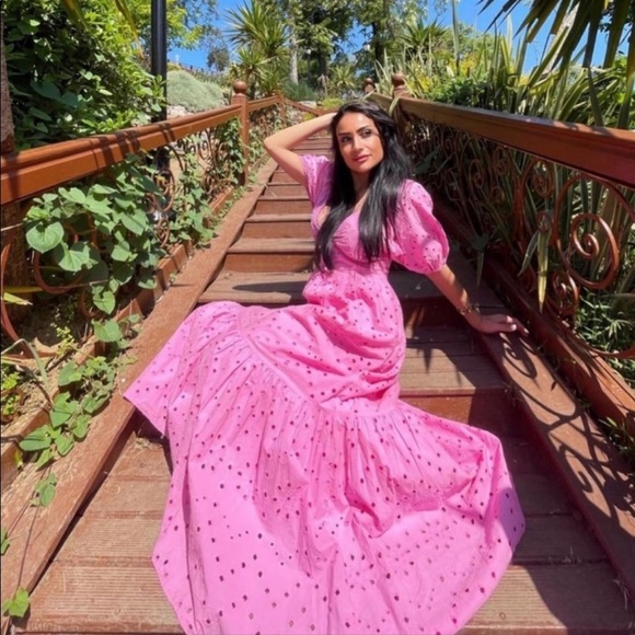 Zara pink openwork embroidery  voluminous cotton dress - Picture 1 of 15